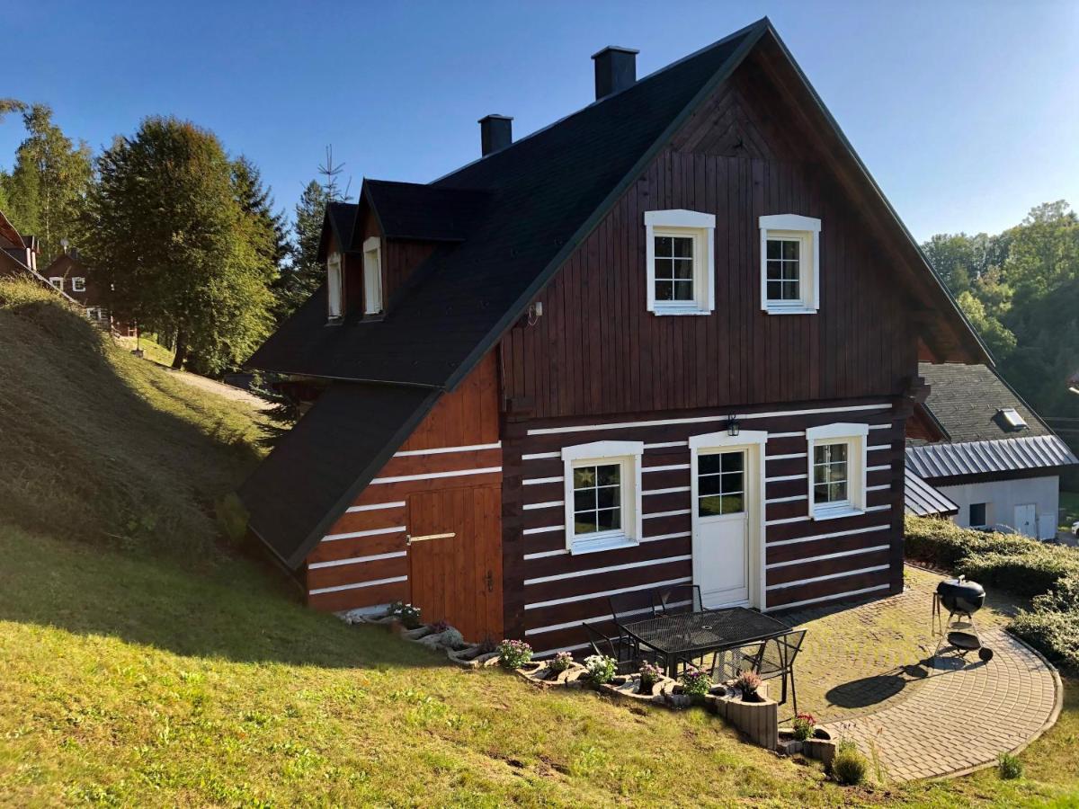 Modern Chalet Na Zlatniku Zlata Olesnice  Exterior photo
